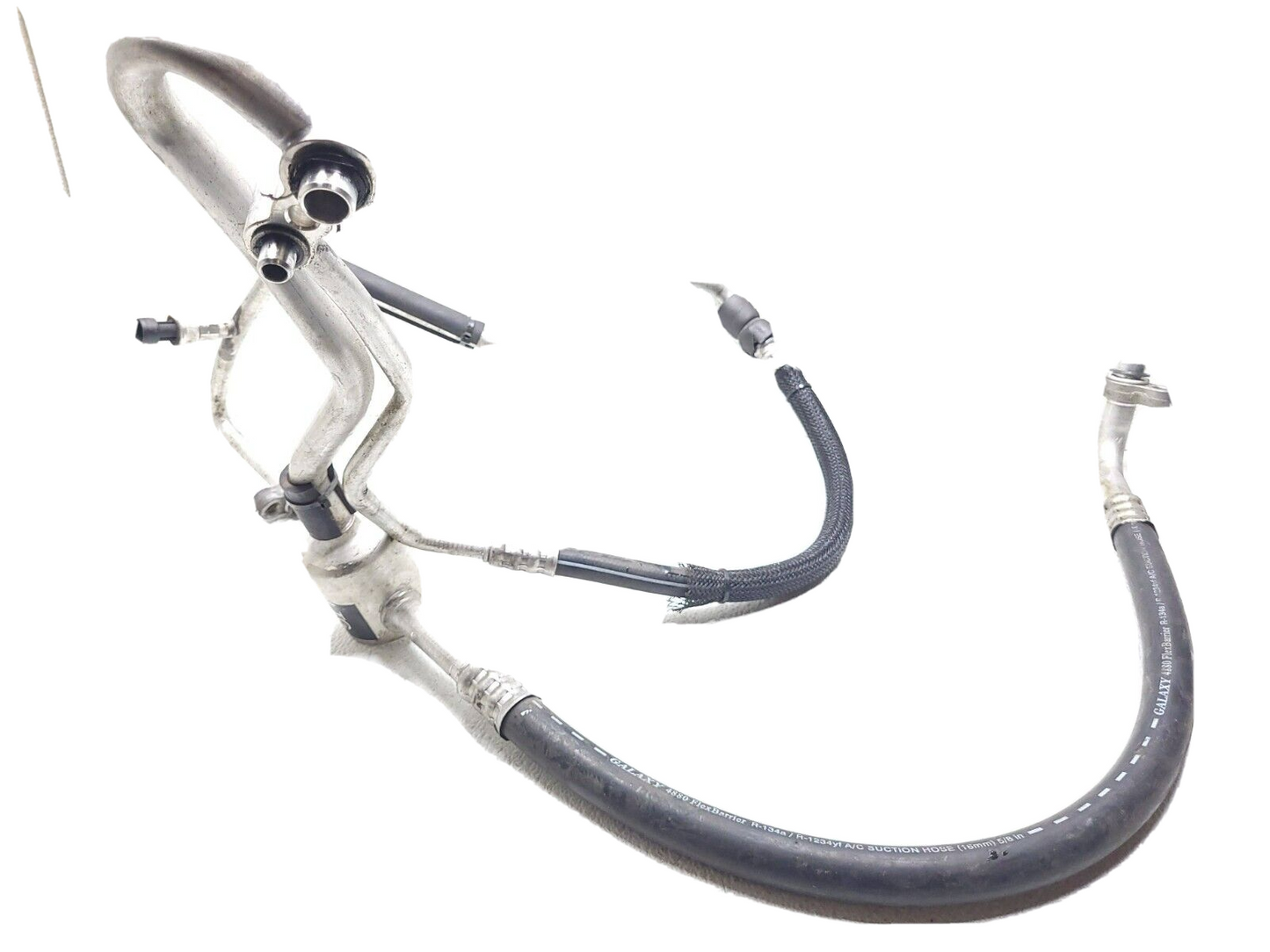 2016 - 2018 Cadillac Ats  AC Hose Line Pipe 23369751  2.0l OEM