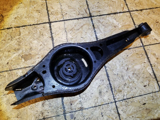 10 11 12 13 14 VW Passat Rear Left Driver Side Lower Control Arm OEM 41k