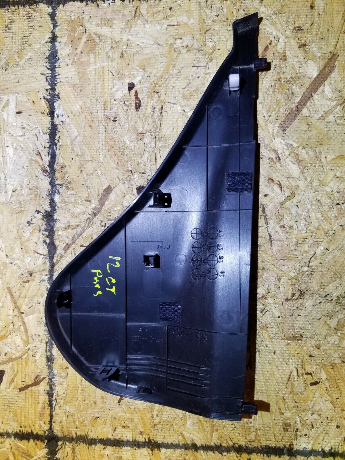 11 12 13 14 15 Lexus CT200h Dash End Cap Cover Right Pass Side OEM