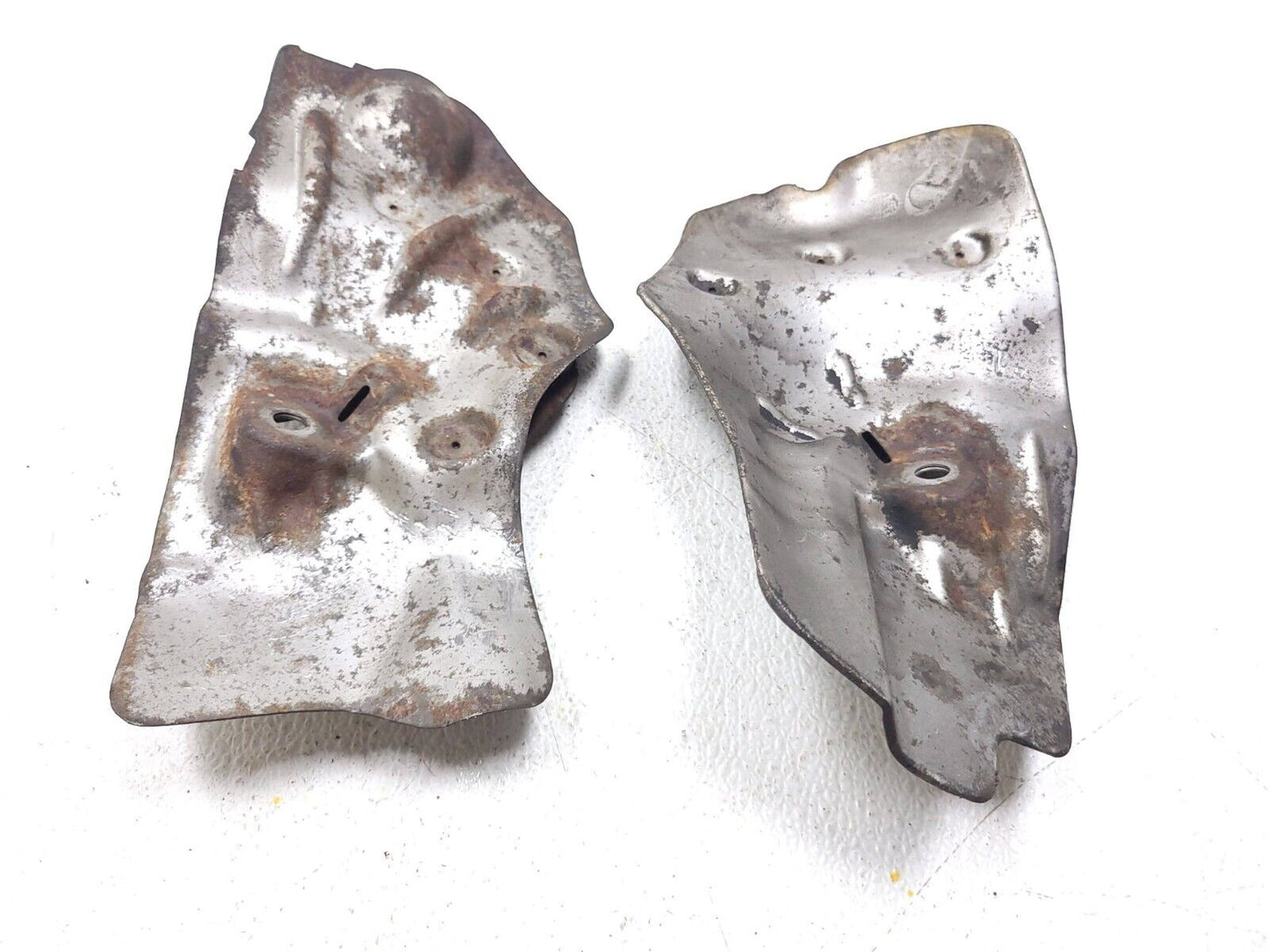 06 07 08 09 10 11 Mercedes Ml500 Engine Heat Shield Pair OEM