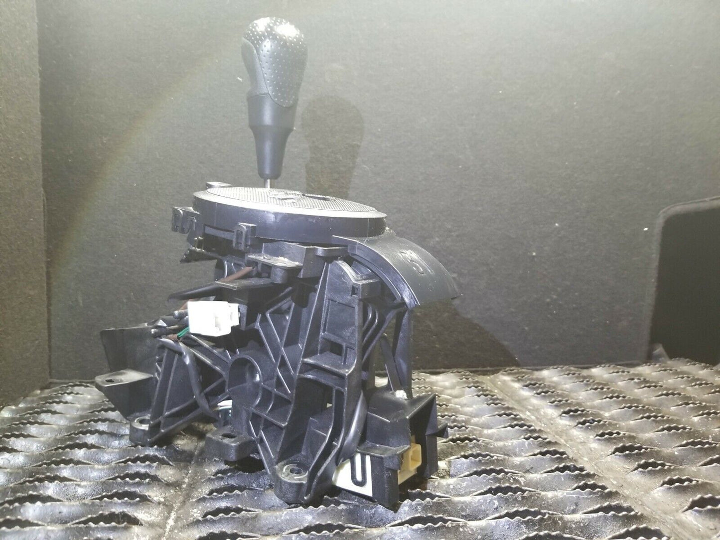 11 12 13 14 15 16 Scion Tc Automatic Floor Gear Shift Sifter Selector OEM 74k