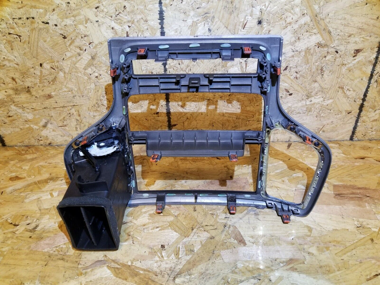 11 12 13 Jeep Grand Cherokee Dash Center Radio Face Plate Trim Bezel OEM