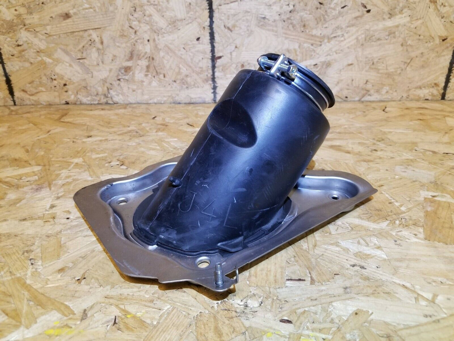 2014 2015 Infiniti Q40 Steering Column Shaft Cover Boot OEM 34k