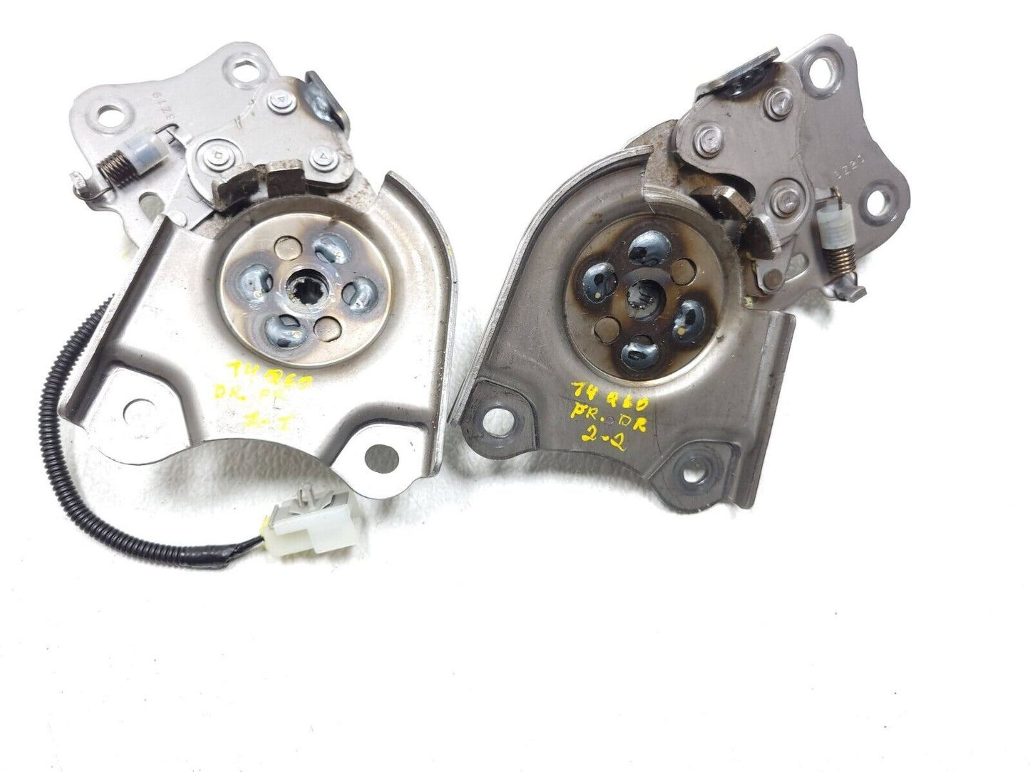 2014 2015 Infiniti Q60 Coupe Front Seat Back Bracket  Driver Left Lh&rh 2pcs OEM