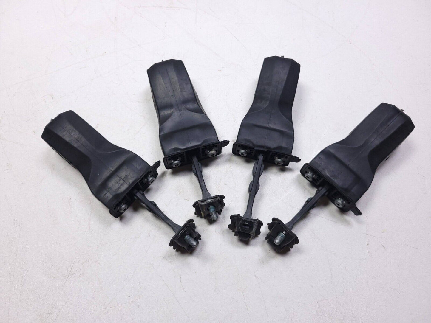 12-19 Volkswagen Passat Door Hinge Check Strap Stopper 4pcs  OEM