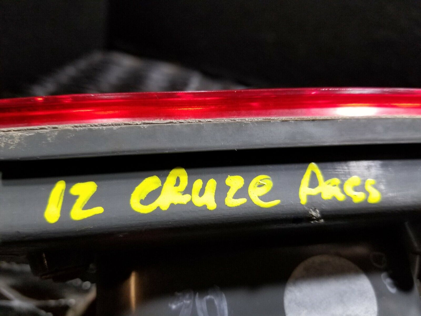 11 12 13 14 15 Chevy Cruze Right Right Passenger Side Inner Tail Light OEM