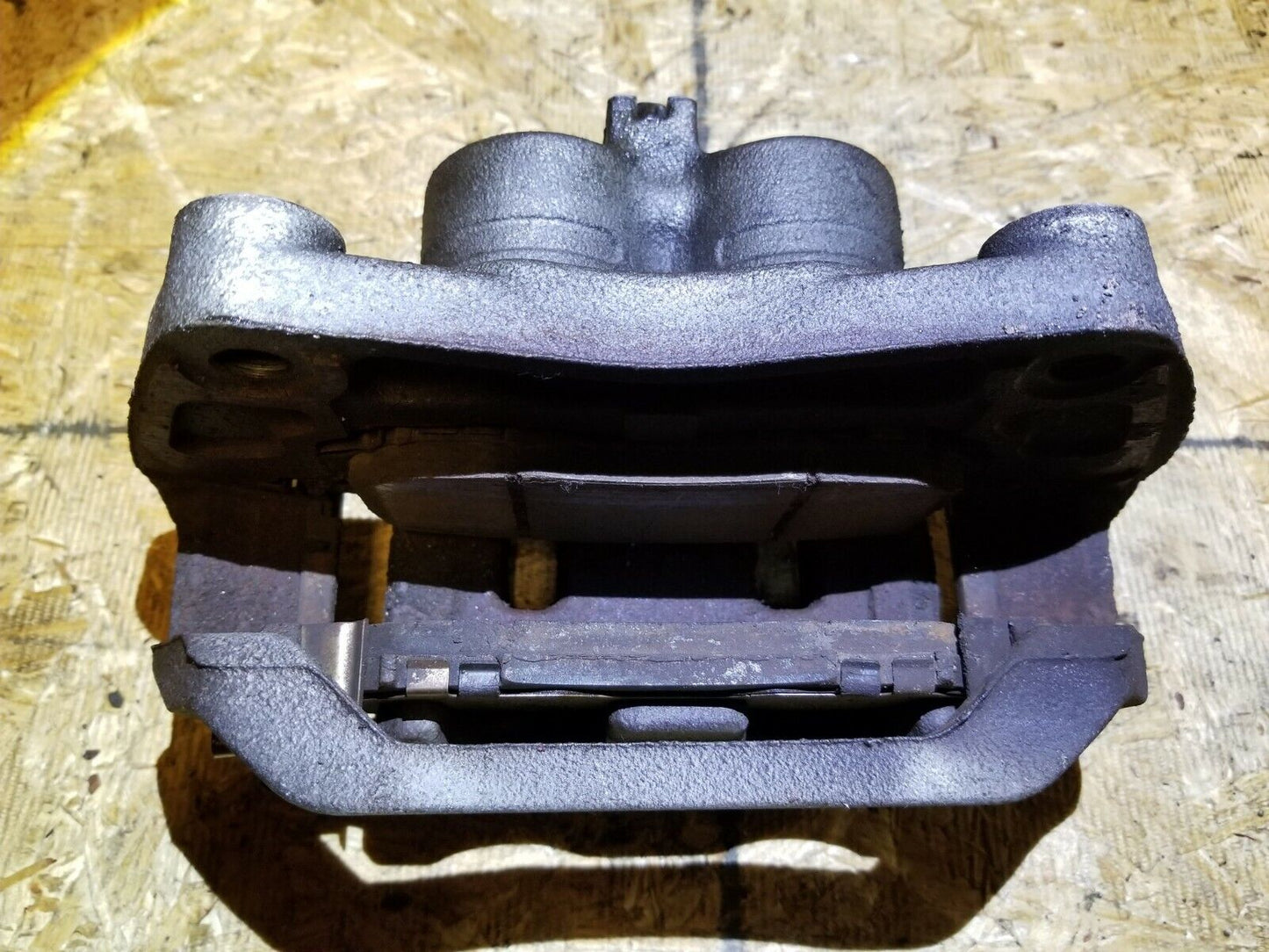 2014 2015 Infiniti Q40 Brake Caliper Front Left Driver Side OEM 34k