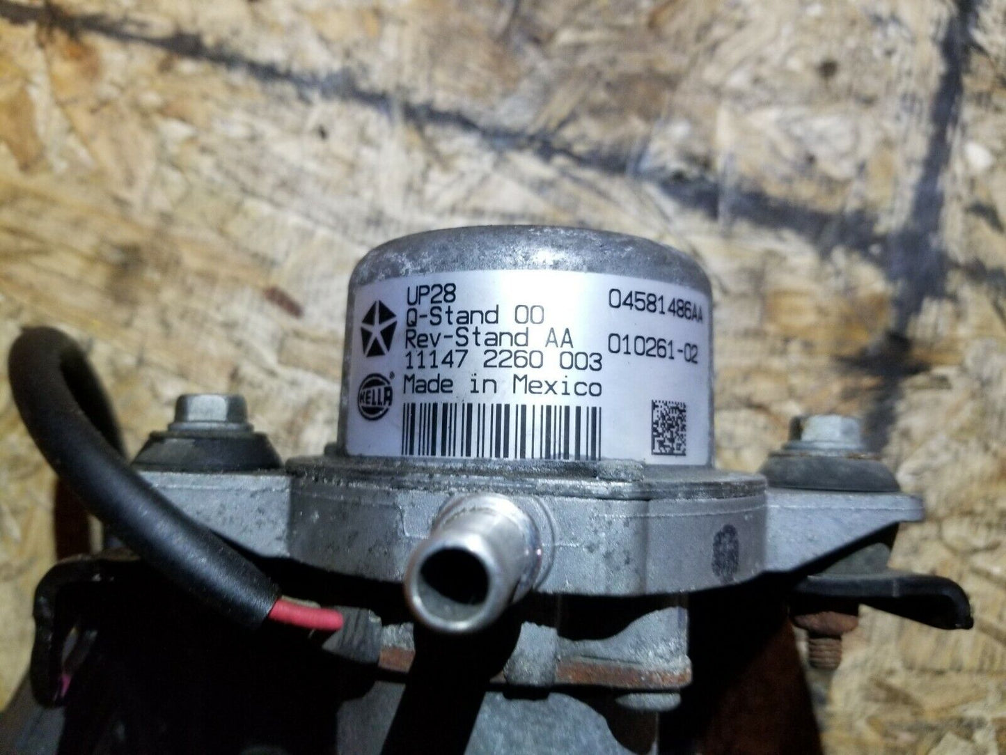 11 12 13 14 Chrysler 200 Power Brake Booster Air Vacuum Pump W/ Bracket OEM