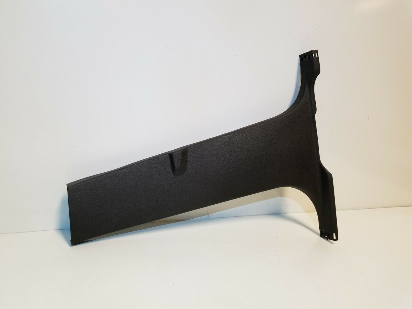 13 14 15 16 Ford Escape Center Driver Side B Pillar Lower Trim Pane OEM 83k