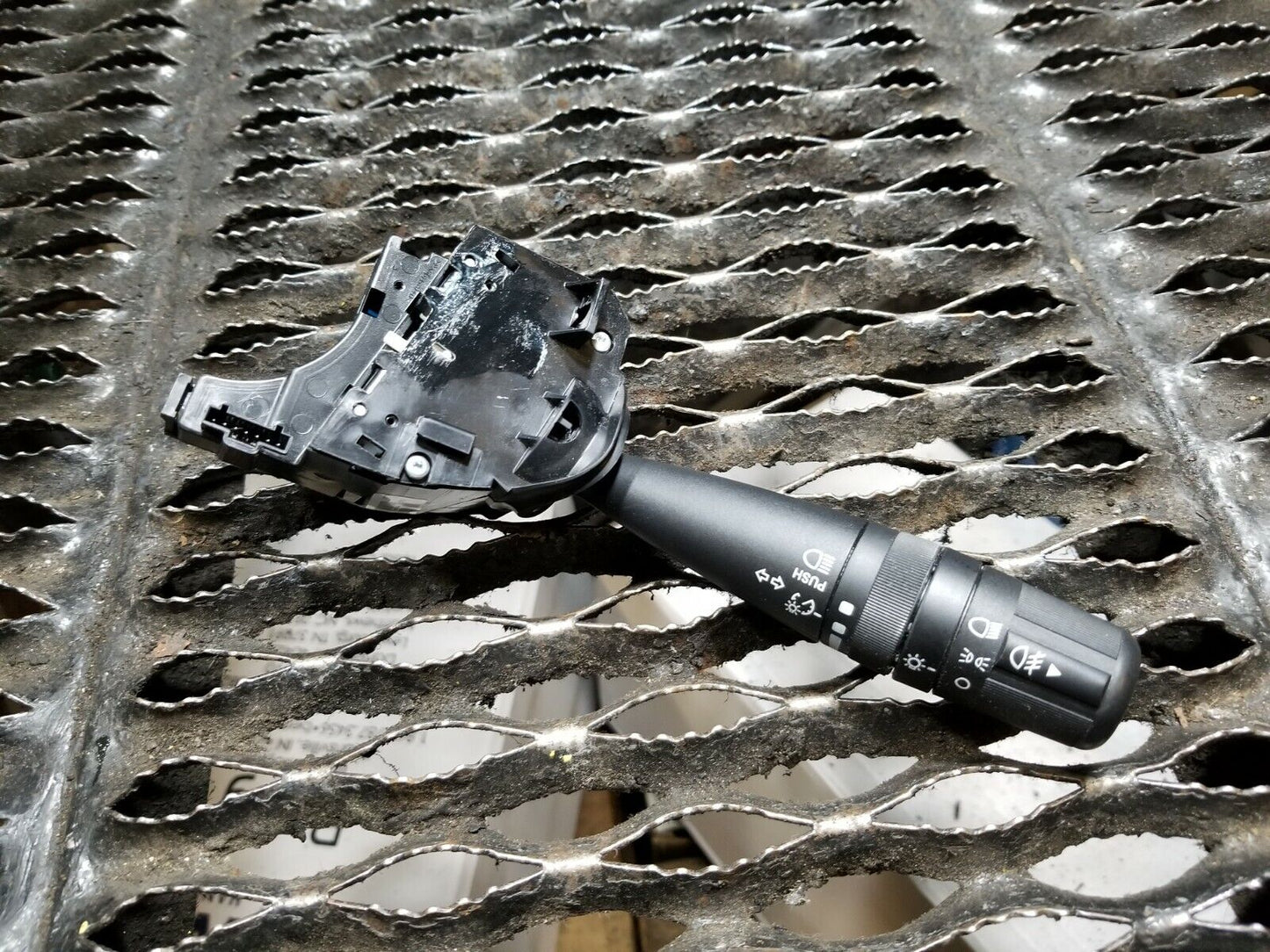 12 13 14 15 16 Jeep Patriot Steering Column Headlight Cruise Switch OEM 54k