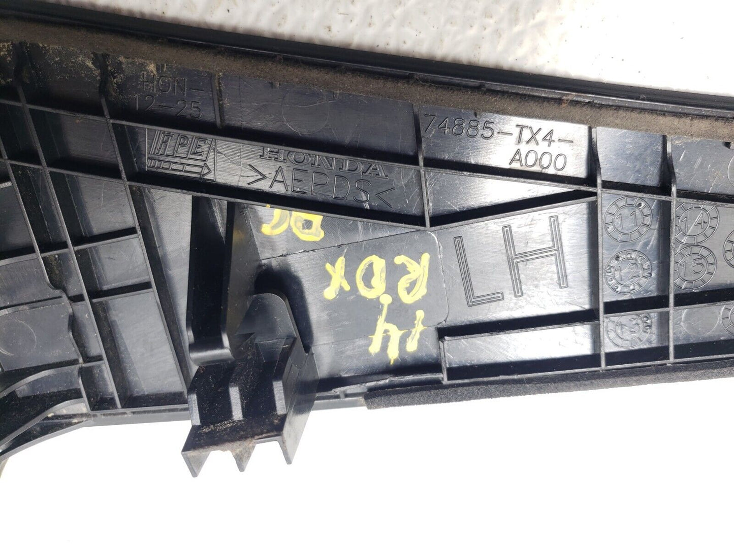 13 14 15 Acura RDX Tailgate Liftgate Hinge Cover Right & Left Pair OEM 80k Miles