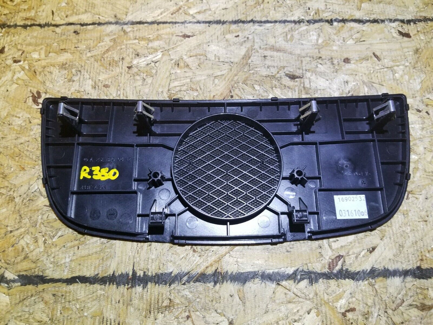 07 08 09 10 Mercedes-benz R350 Front Center Dash Speaker Trim Cover Grille OEM