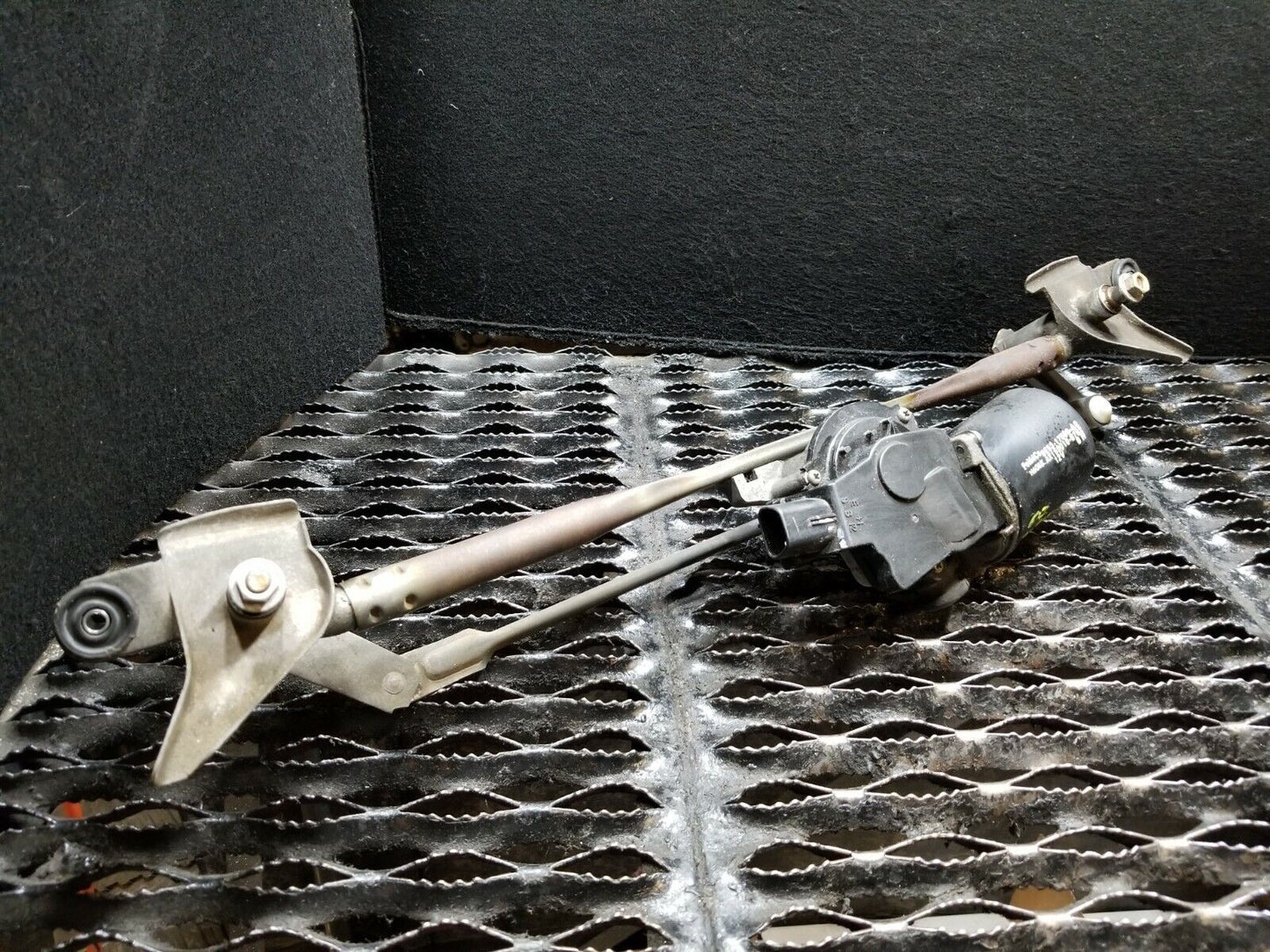 06 07 08 09 Mercury Milan Windshield Wiper Motor W/ Linkage OEM 71k