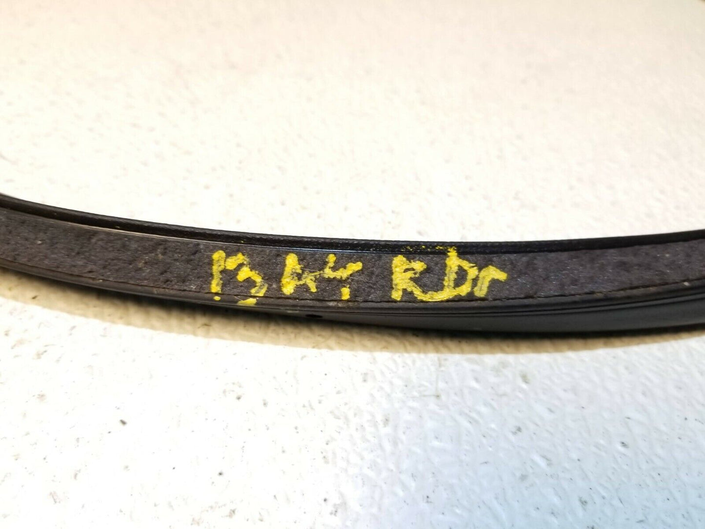 13 14 15 Audi A4 Sdn Rear Left Driver Door Weatherstrip Seal OEM