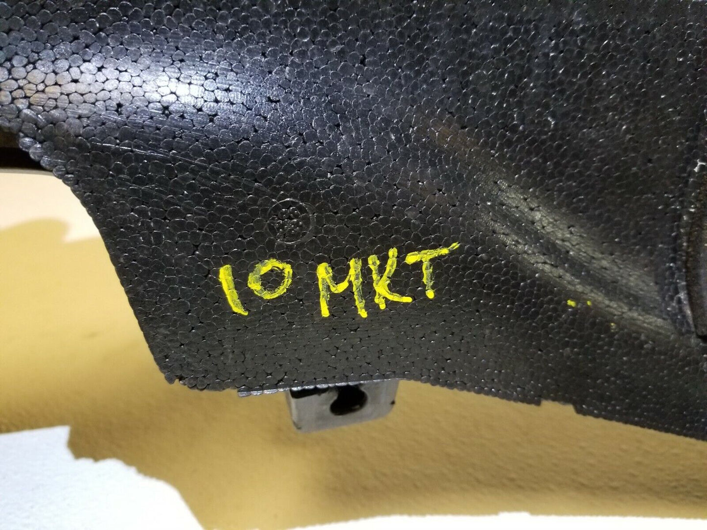 10 11 12 Lincoln MKT Trunk Tailgate Trim Molding OEM