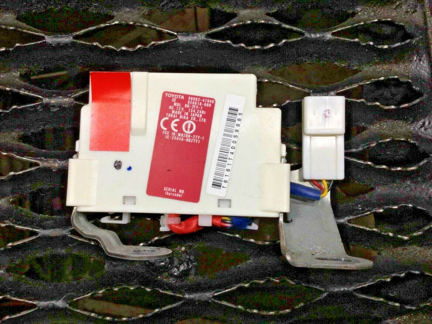 04 05 06 07 08 09 Toyota Prius Smart Key Oscillator 89992-47040 Oem.