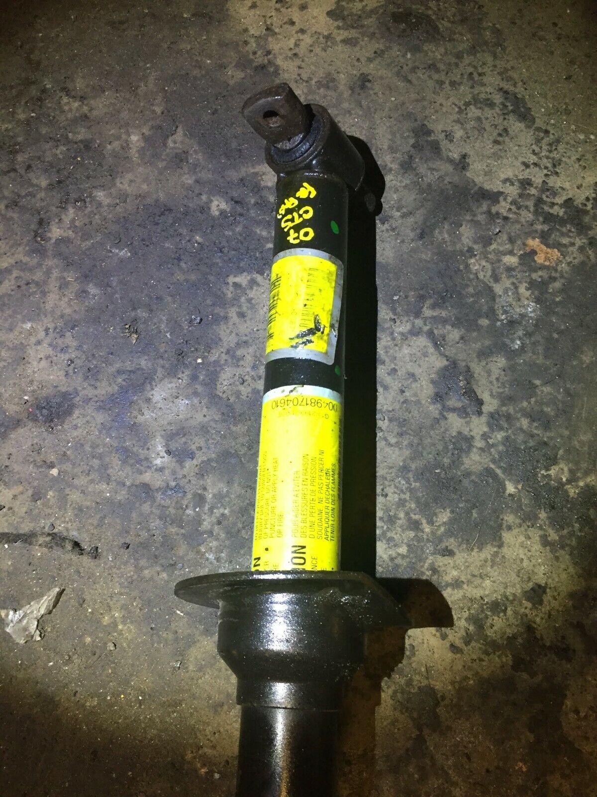 03 04 05 06 07 Cadillac CTS Front Right Passenger Shock Strut Absorber OEM