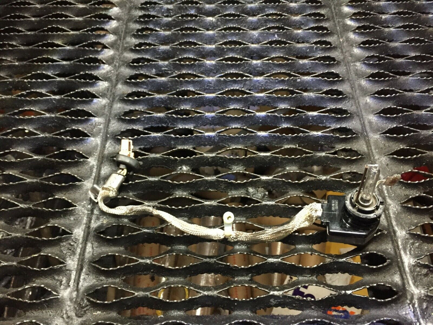 06 07 08 Acura Rl Xenon Bulb With Igniter OEM D41