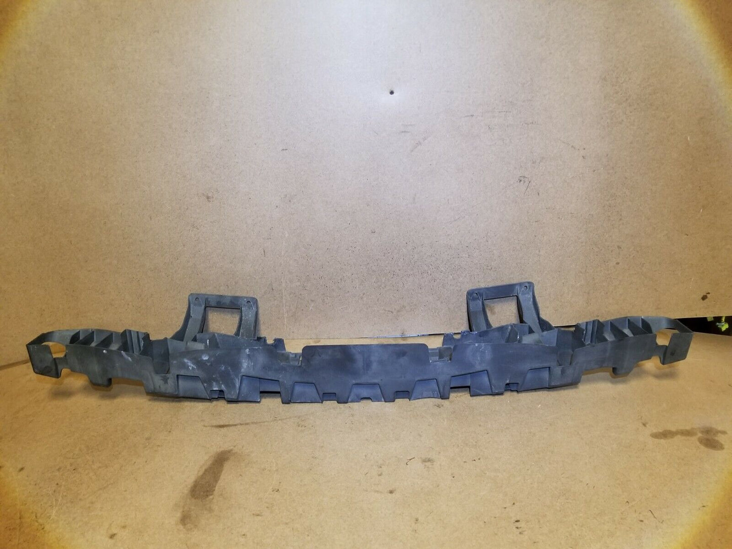 07 08 09 10 Jeep Grand Cherokee Srt8 Rear Bumper Carrier Support Bracket OEM