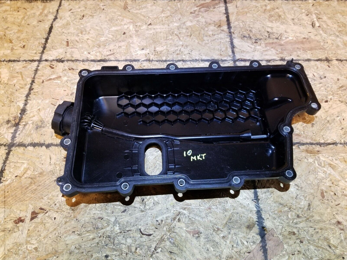 10 11 12 Lincoln MKT 3.5l Atomatic Transmission Valve Body Cover OEM
