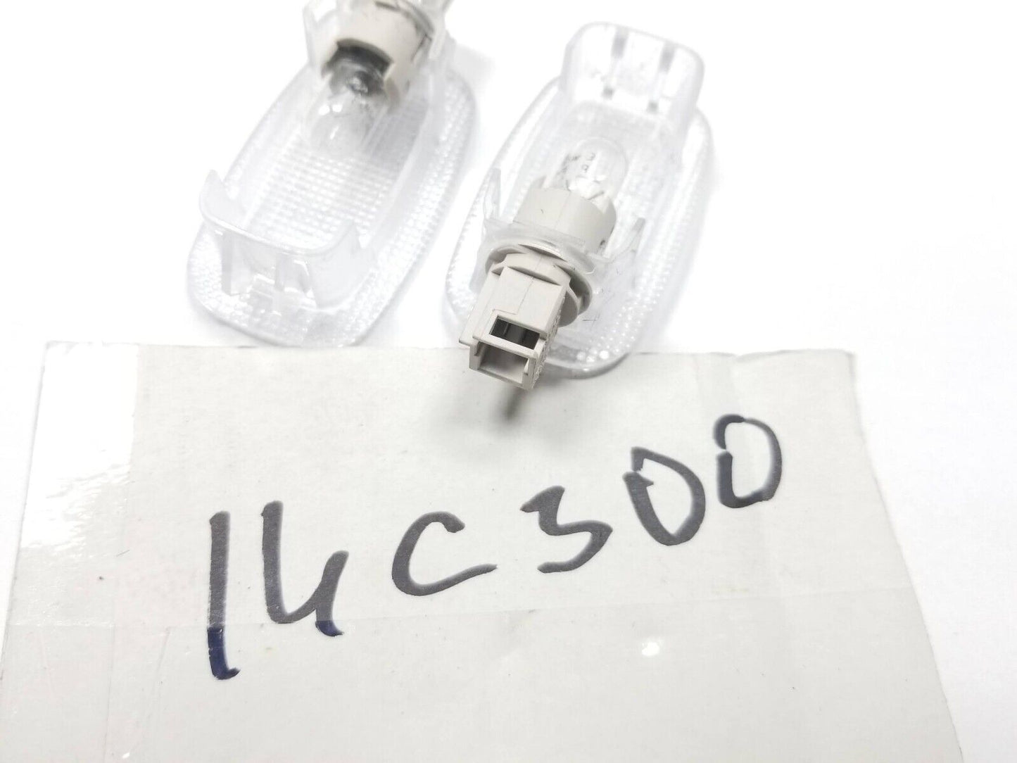 12 13 14 Mercedes-benz C300 Interior Light Lamp 2pcs OEM