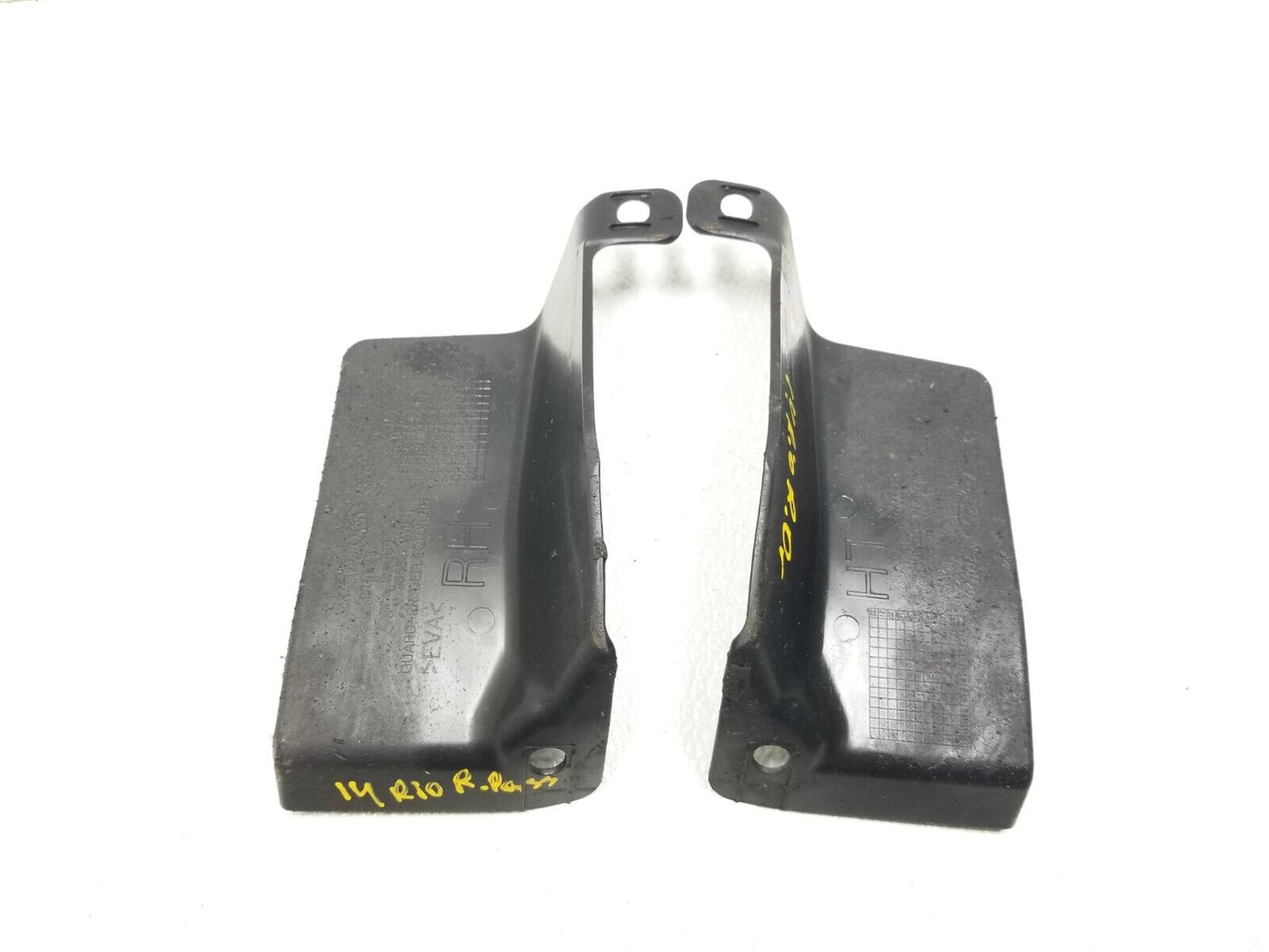 12 13 14 15 Kia Rio Rear Deflector Right & Left Pair OEM