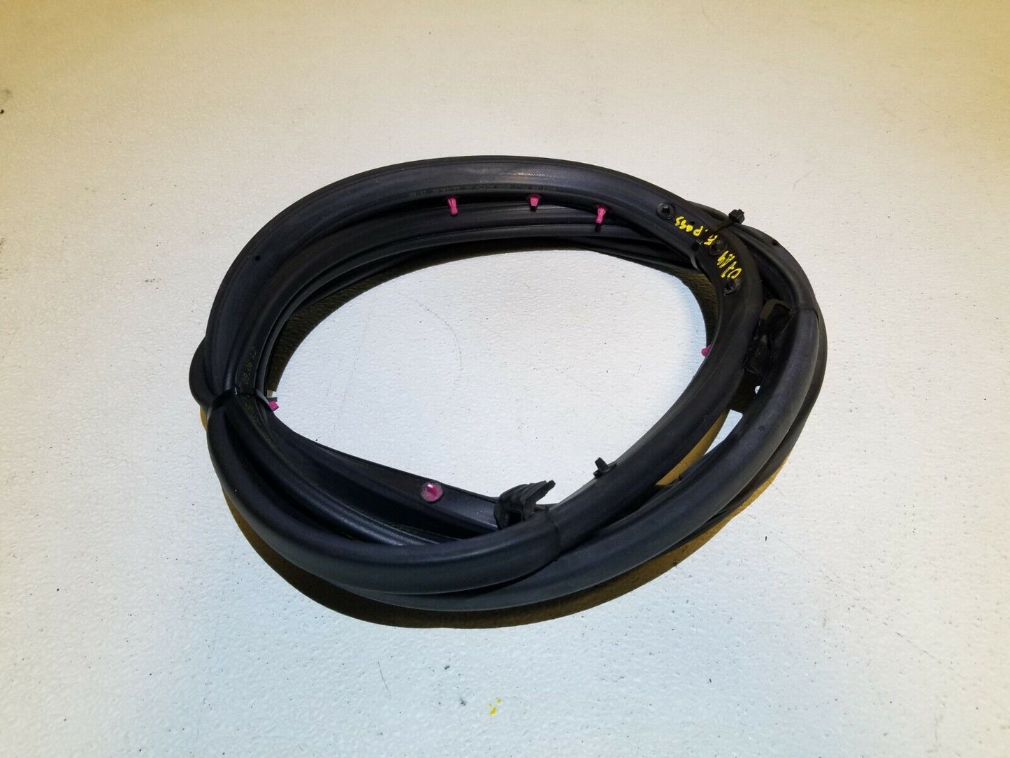 06 07 08 Audi A4 Front Right Pass Door Weatherstrip Seal OEM 85k Miles