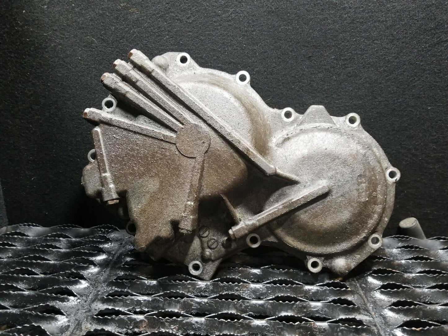 06 07 08 09 Saab 9-5 Aero 2.3t Automatic Transmission 4 Cyl Engine Cover OEM
