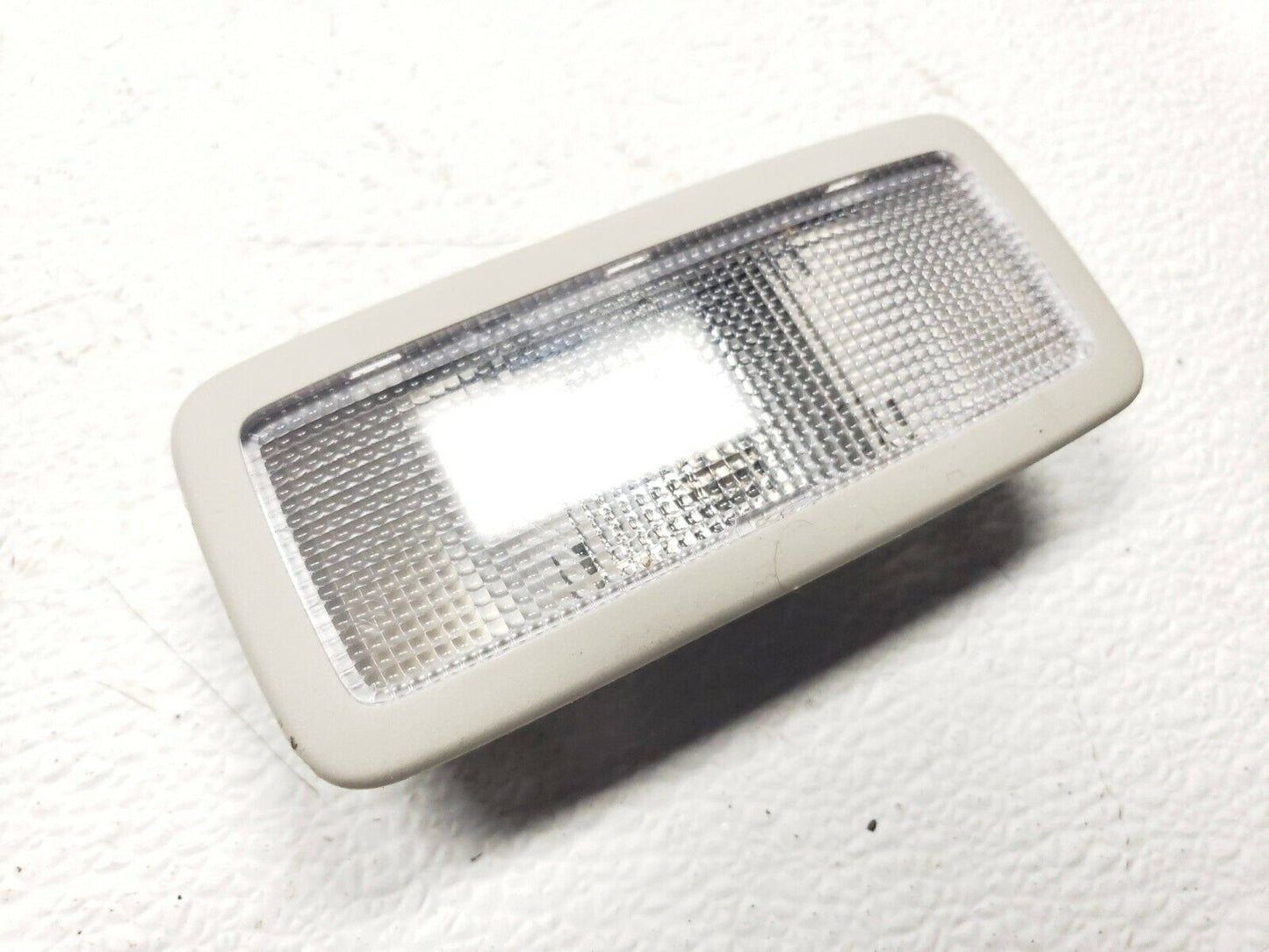 14 15 16 Mazda 3 Sdn Sun Visor Light Lamp OEM 41k Miles