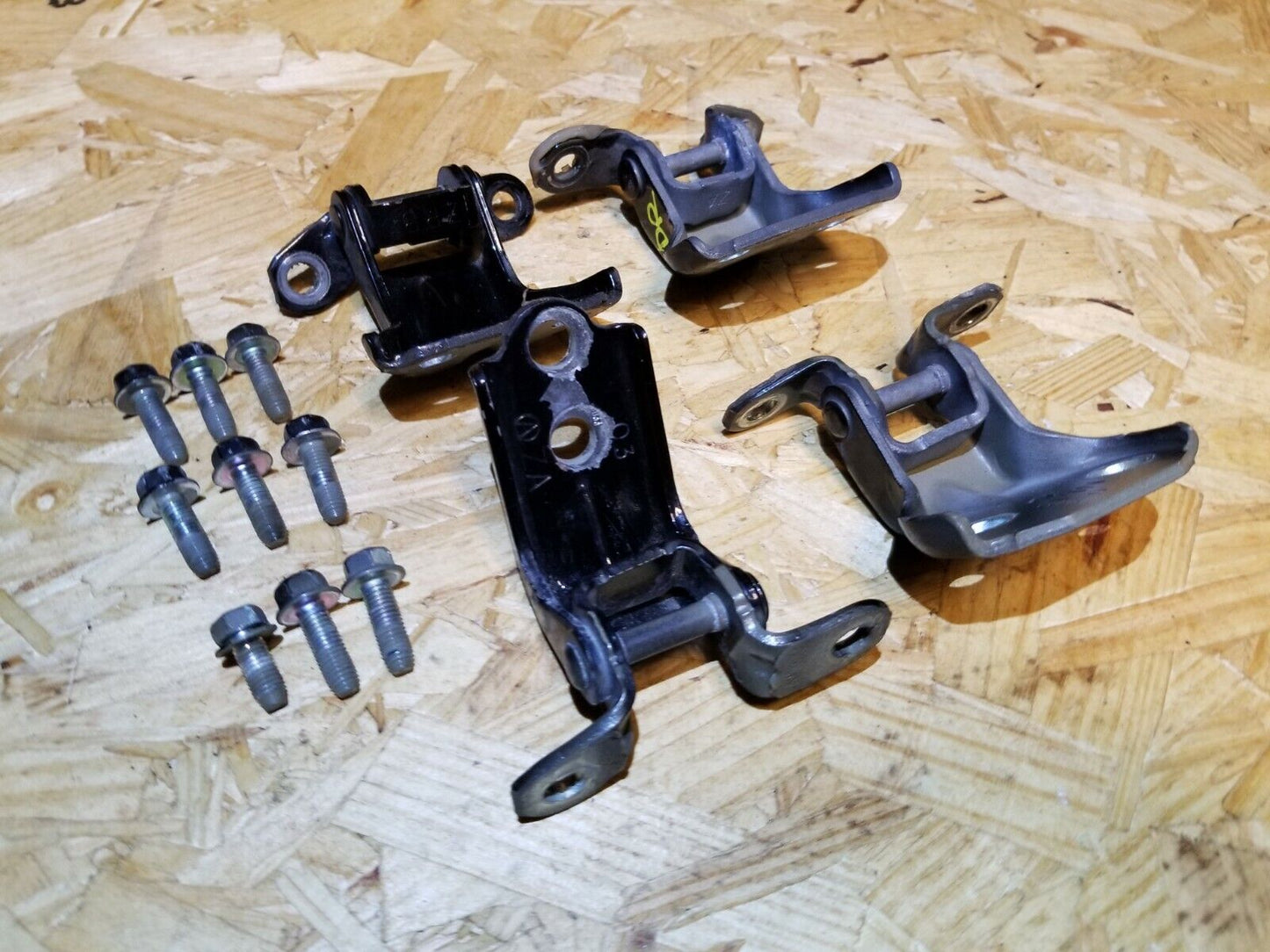 10 11 12 13 14 Subaru Legacy Front & Rear Door Hinge Left Driver Side OEM