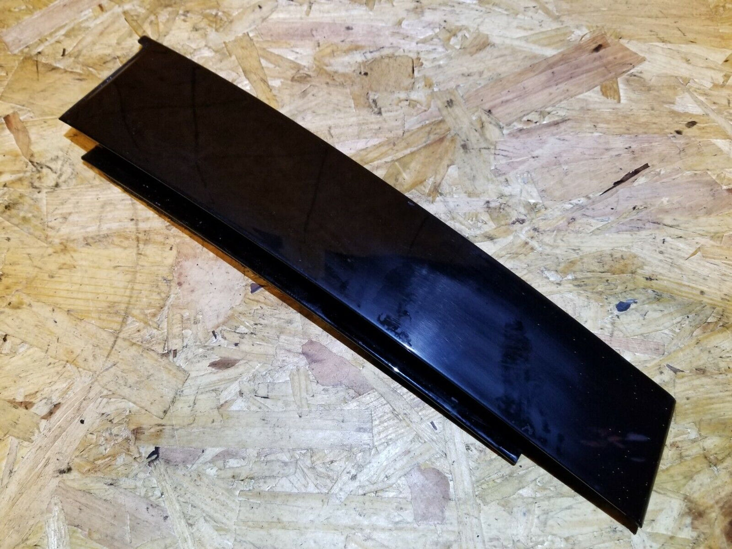 14 15 16 17 Buick Regal Rear Left Driver Side Door Pillar Molding Trim OEM 59k