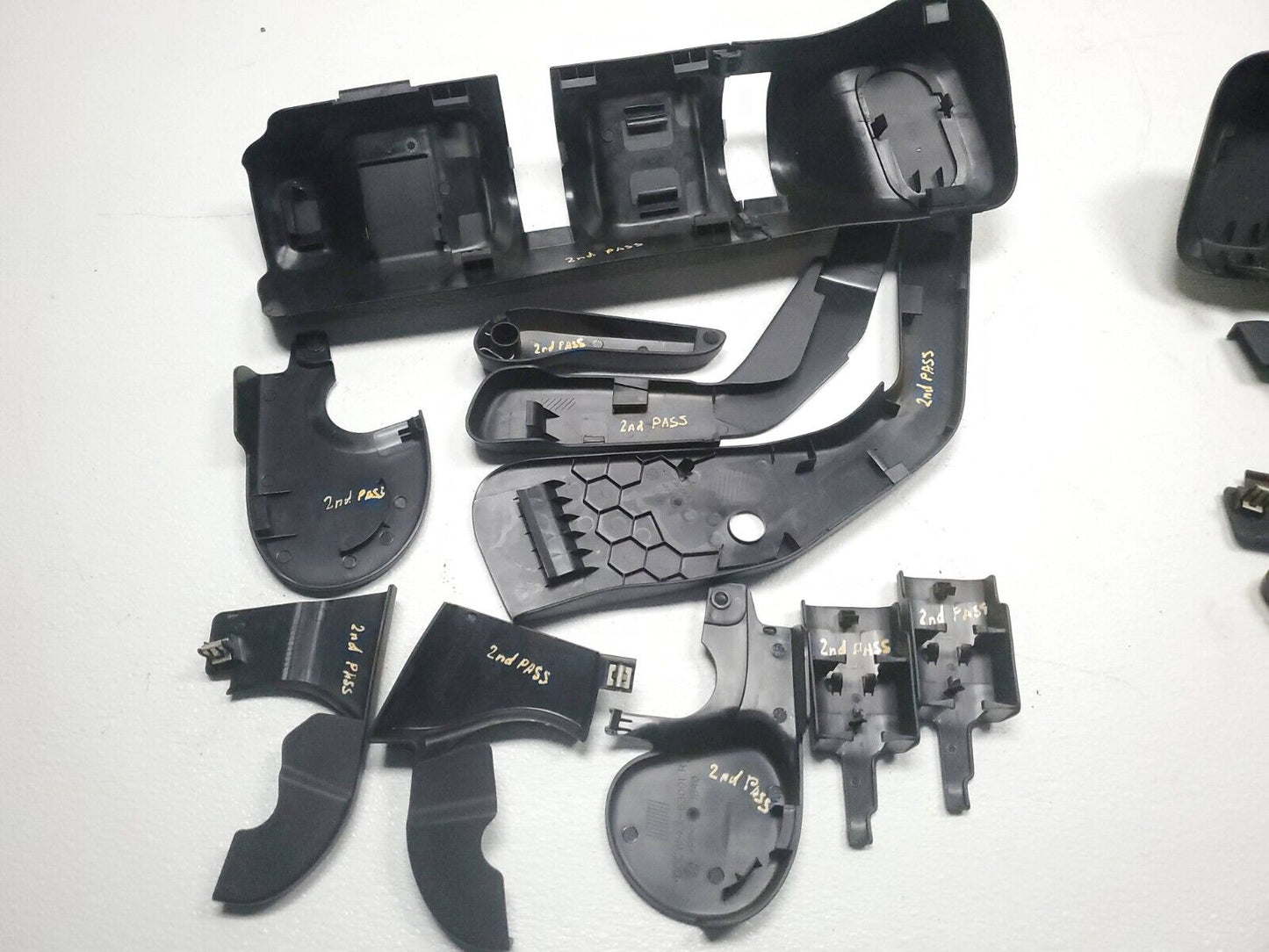 14 15 16 17 Jeep Grand Cherokee 2nd Second Row Seat Trim Cover OEM