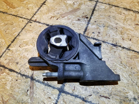 08 09 10 11 12 Chevy Malibu 2.4l Automatic Transmission Mount OEM 65k