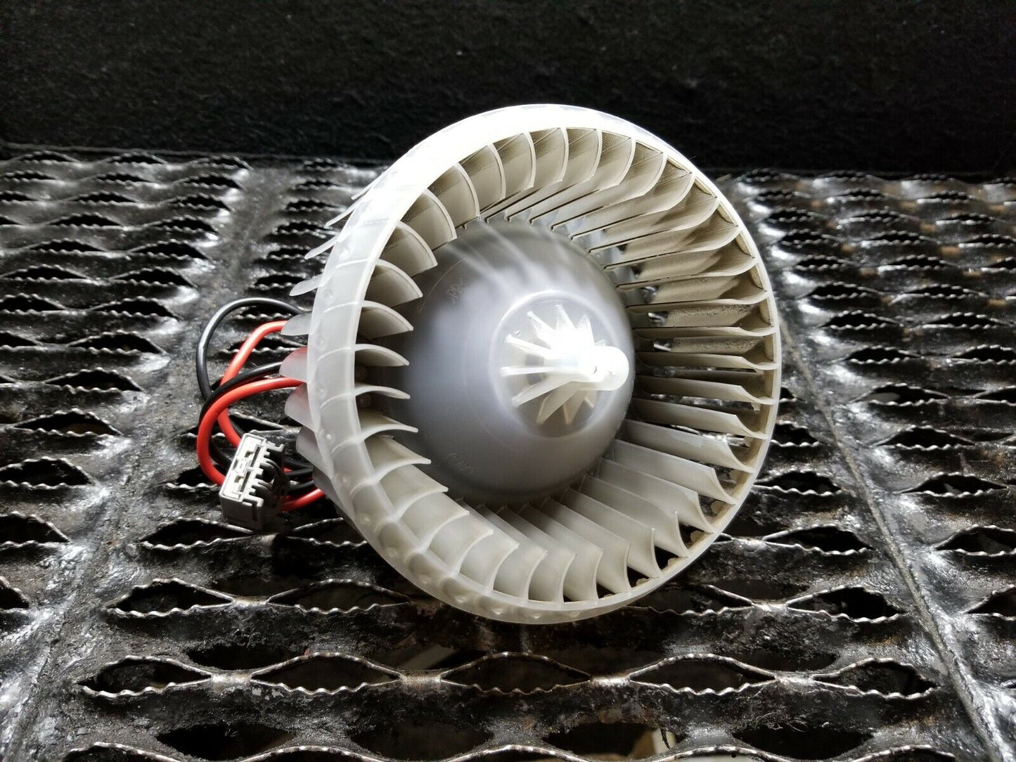 2011 - 2014 Chevrolet Camaro Blower Motor OEM