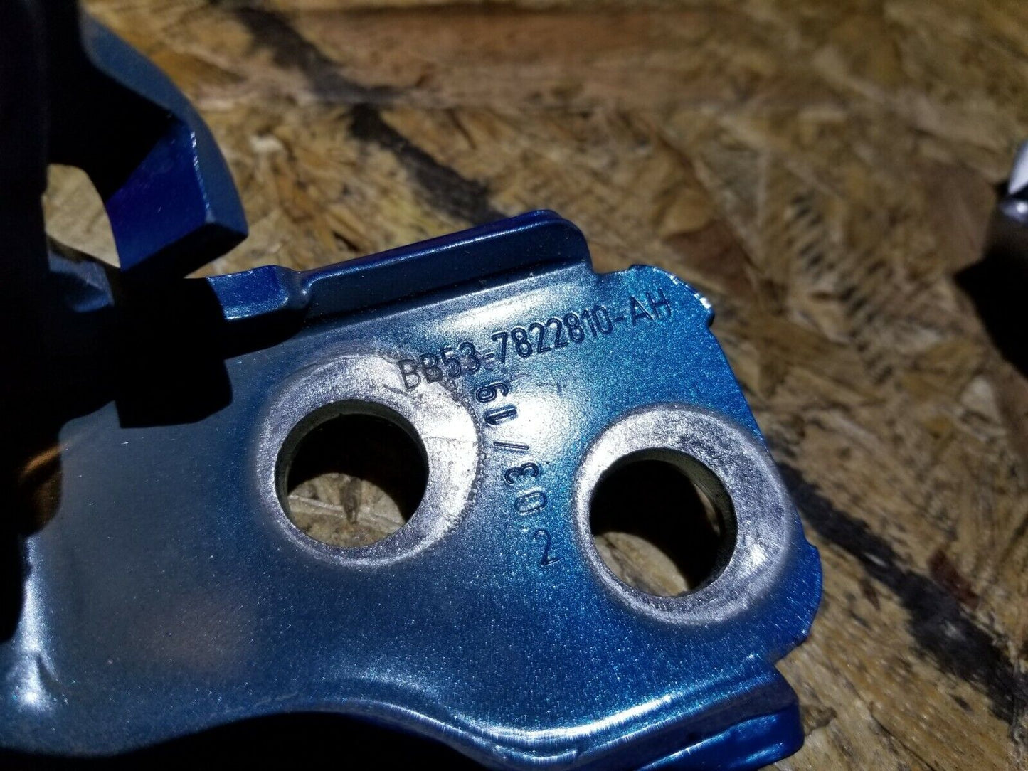 18 19 20 Ford Ecosport Right Passenger Side Door Hinge W/ Lock Stricker OEM