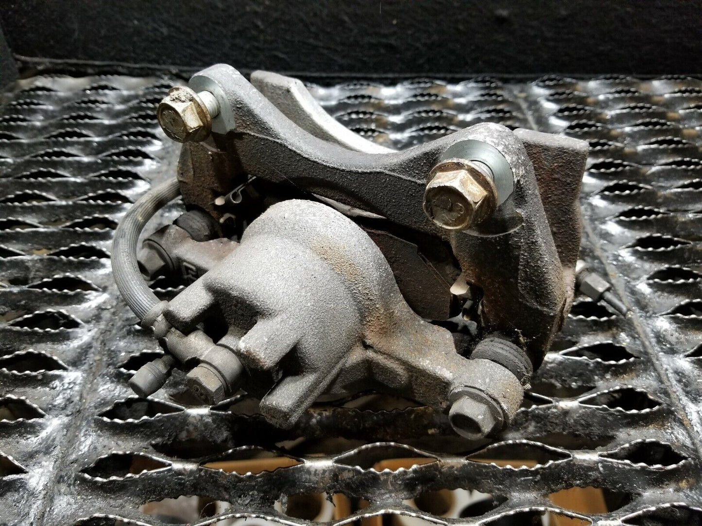 13 14 15 16 Jeep Compass Front Right Brake Caliper Passenger Side OEM 30k Miles