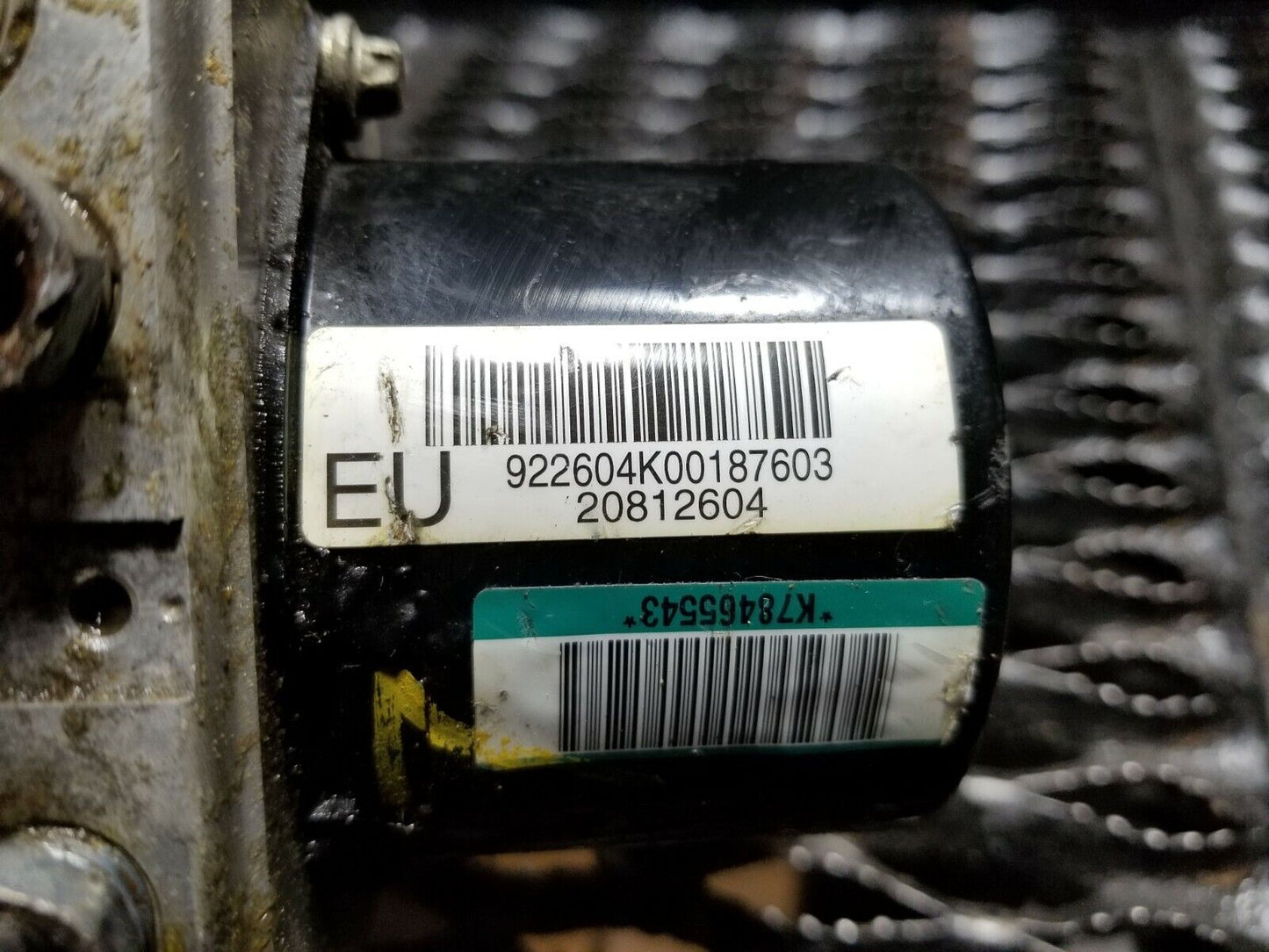 10 2010 Chevrolet Malibu ABS Pump Anti Lock Brake W/ Module 2.4l OEM #129