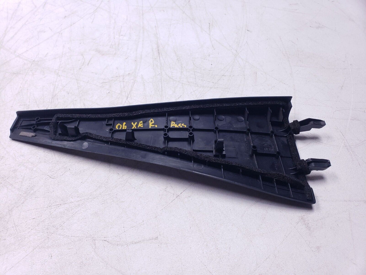 2004 2005 2006 Scion Xa Door Molding Trim Cover Rear Right Passenger Side OEM