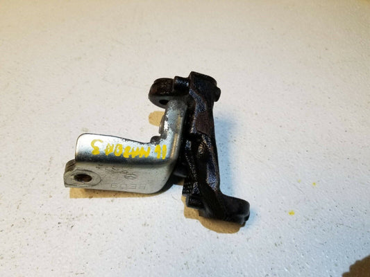 14 15 16 Mazda 3 2.0l Engine Mount Bracket OEM 41k Miles