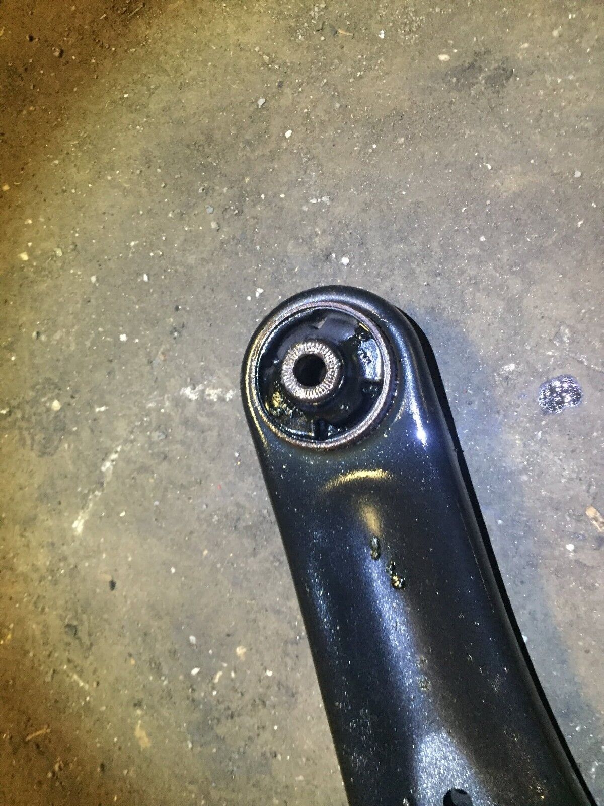 2010 2011 Kia Soul 2.0l Front Left Lower Control Arm OEM A1 57k