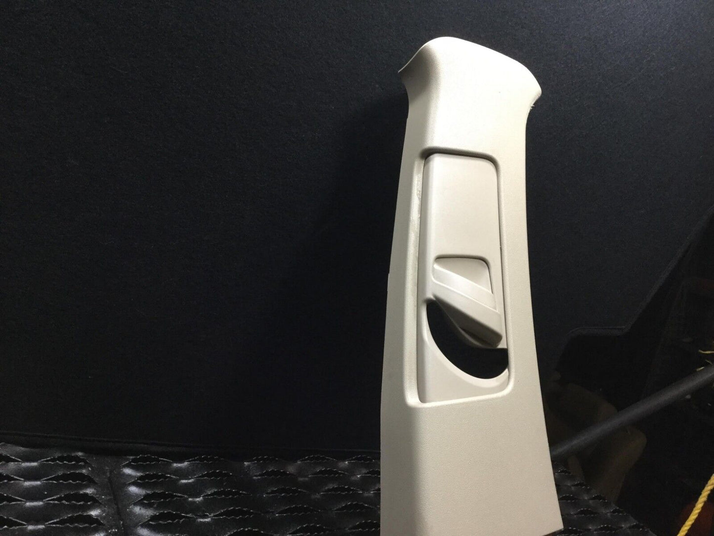 04-09 Toyota Prius B Center Pillar Upper Trim Panel Rigth Passenger Side OEM