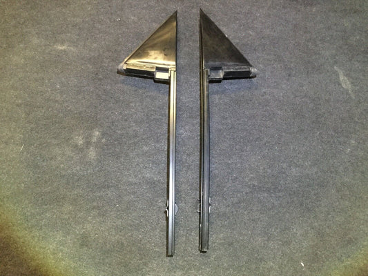 04 05 06 07 08 09 Toyota Prius Rear Left & Right Door Triangle Trim OEM 2pcs