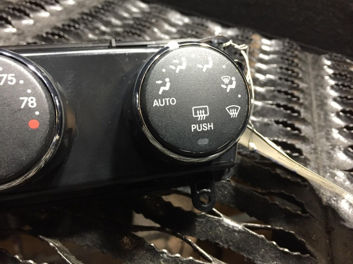 11 12 13 14 Chrysler 200 A/c Heater Climate Temperature Control OEM #35 70k