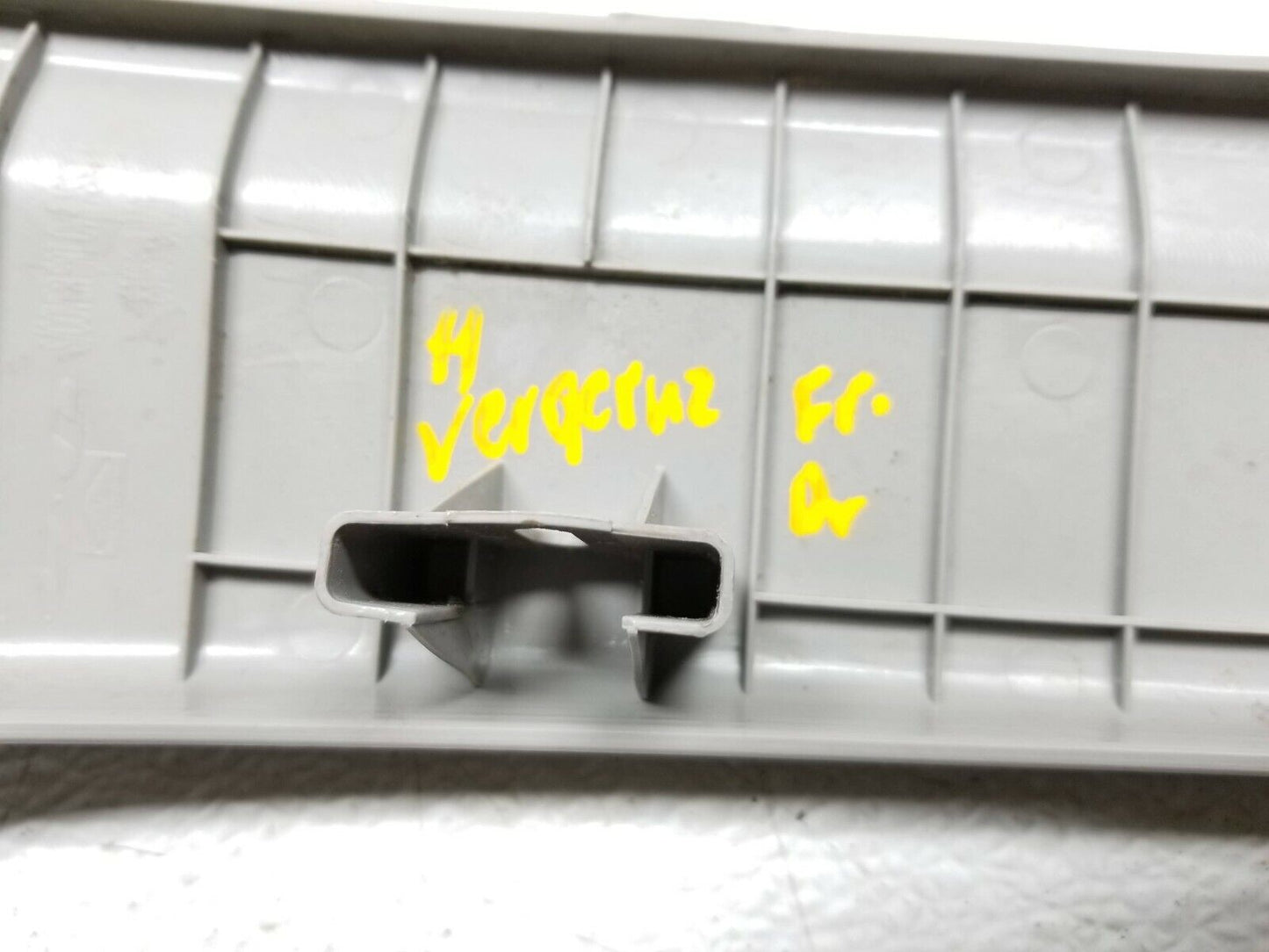 07 08 09 10 11 12 Hyundai Veracruz Front Left Driver Seat Side Trim Panel OEM