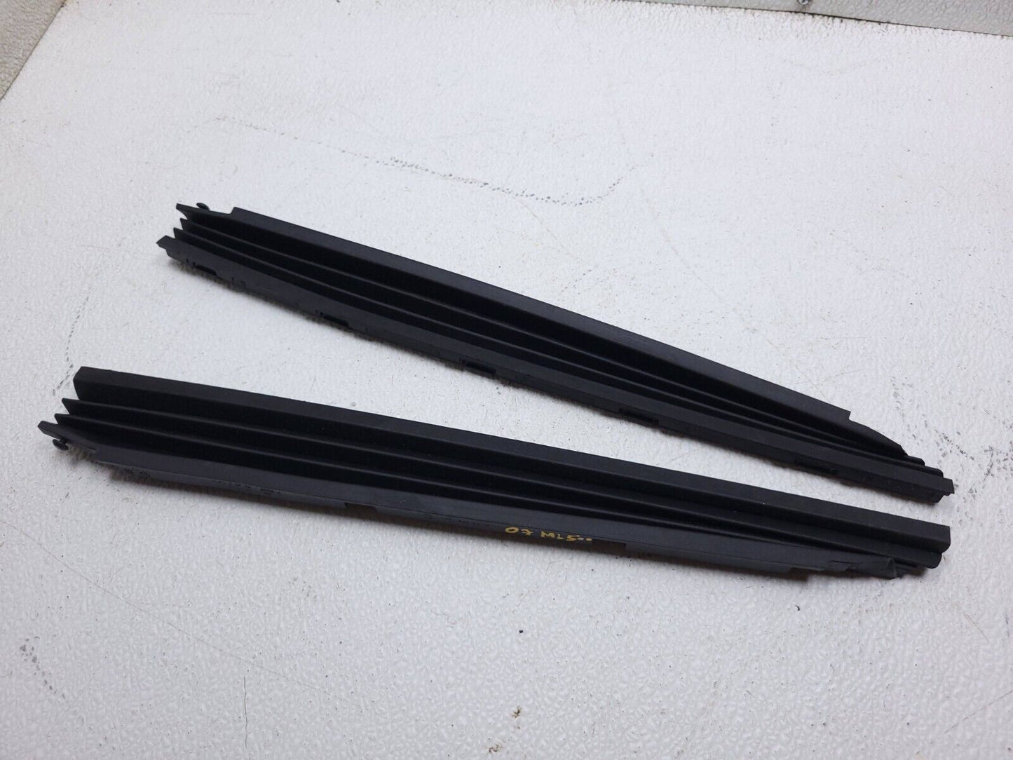 06 07 08 09 10 11 Mercedes Ml500 Sunroof Trim Pair OEM
