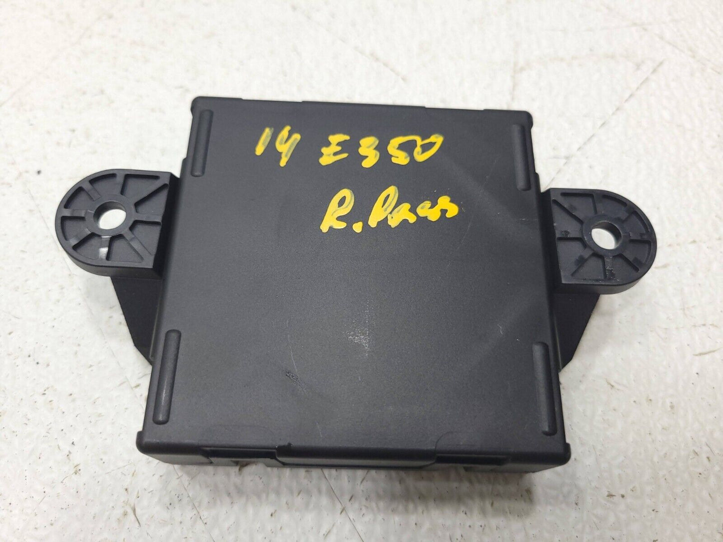 11 - 16 Mercedes E350 W212 Door Control Module Rear Right Pass Side OEM