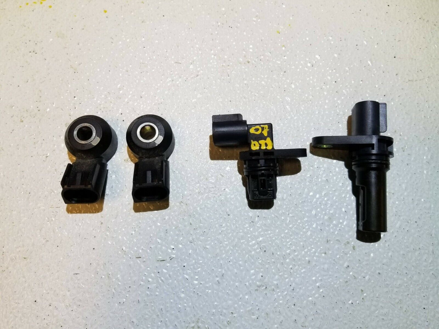 07 08 09 10 11 Cadillac DTS 4.6l Knock Crankshaft Camshaft Sensor 4pcs OEM