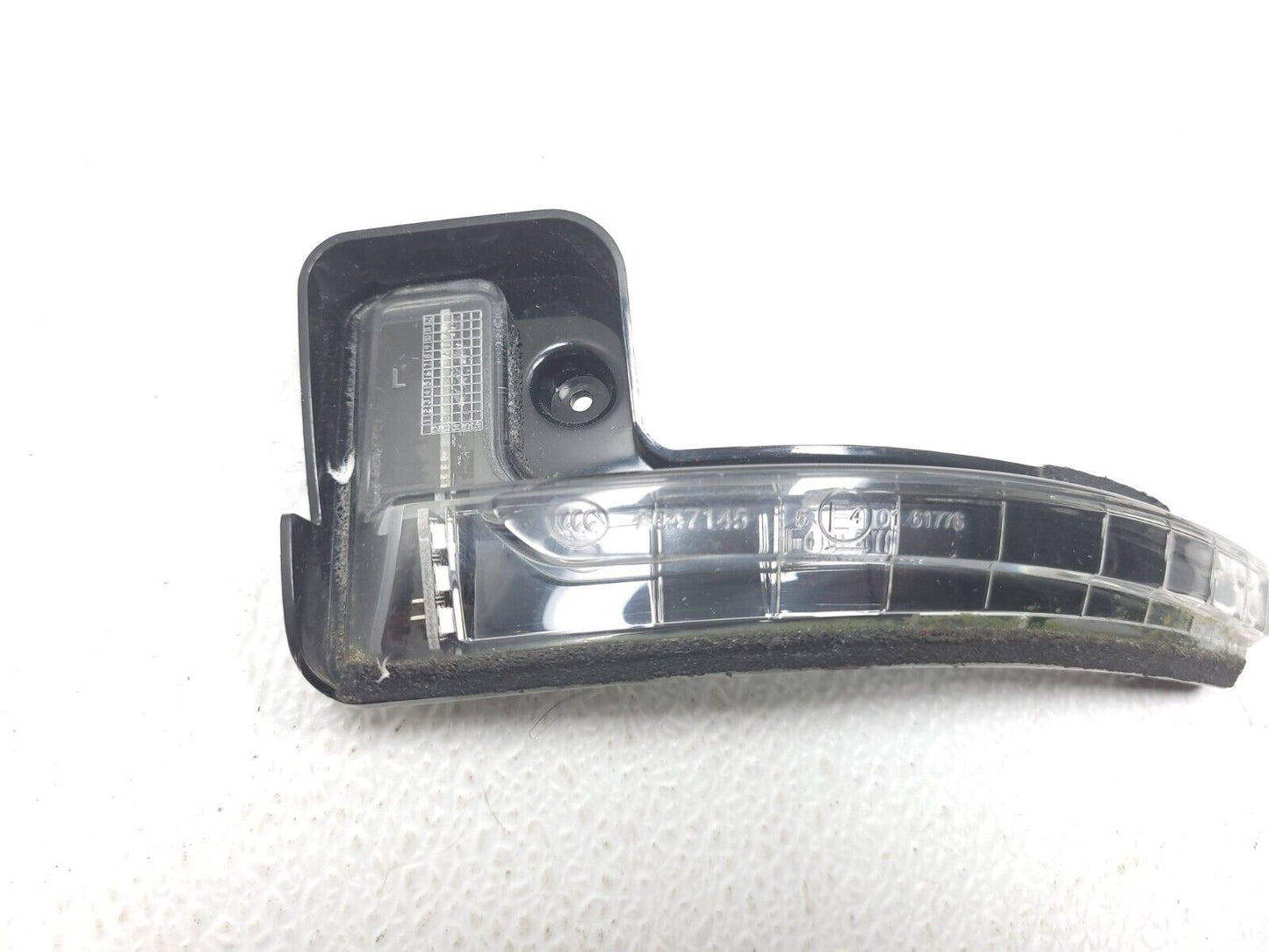 14 15 16 17 18 Jeep Cherokee Side View Mirror Turn Signal Driver Left OEM