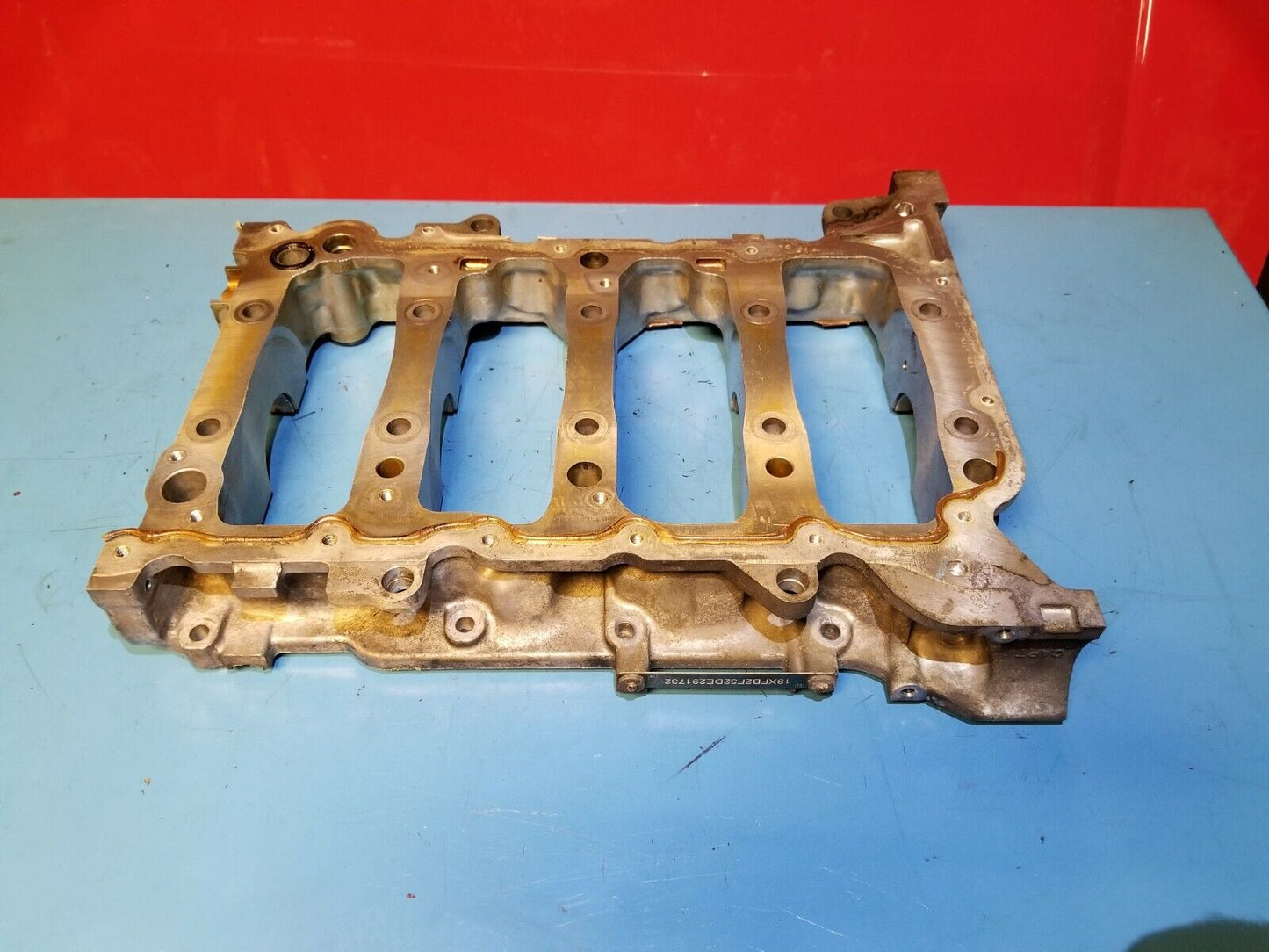 13 14 15 Honda Civic 1.8l Crankshaft Bed Holder Bracket (r1a) OEM 89k