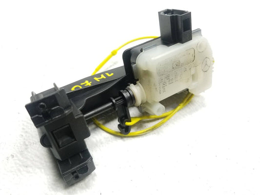 06 07 08 09 10 11 Mercedes Ml500 Gas Tank Fuel Lid Door Opener Actuator OEM